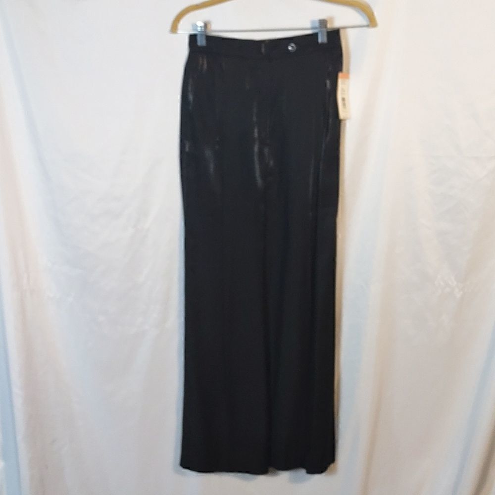 Harve' Bemard Black Petite Slacks